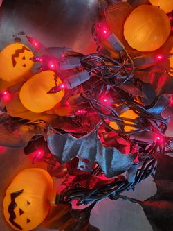 Bat & Pumpkin Lighted Halloween Garland 