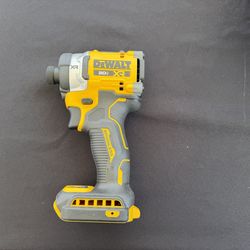 Dewalt 20v XR Impact DCF860