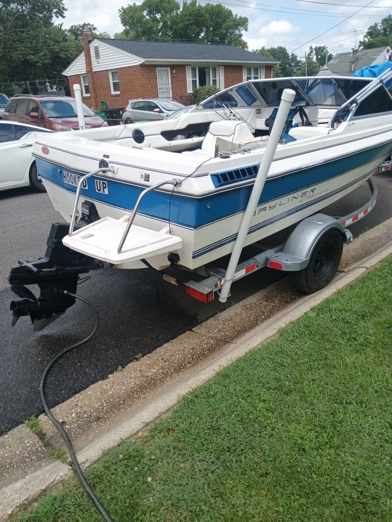 1998 Bayliner Classic