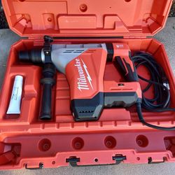 SDS DEMOLITION HAMMER DRILL MILWAUKEE 