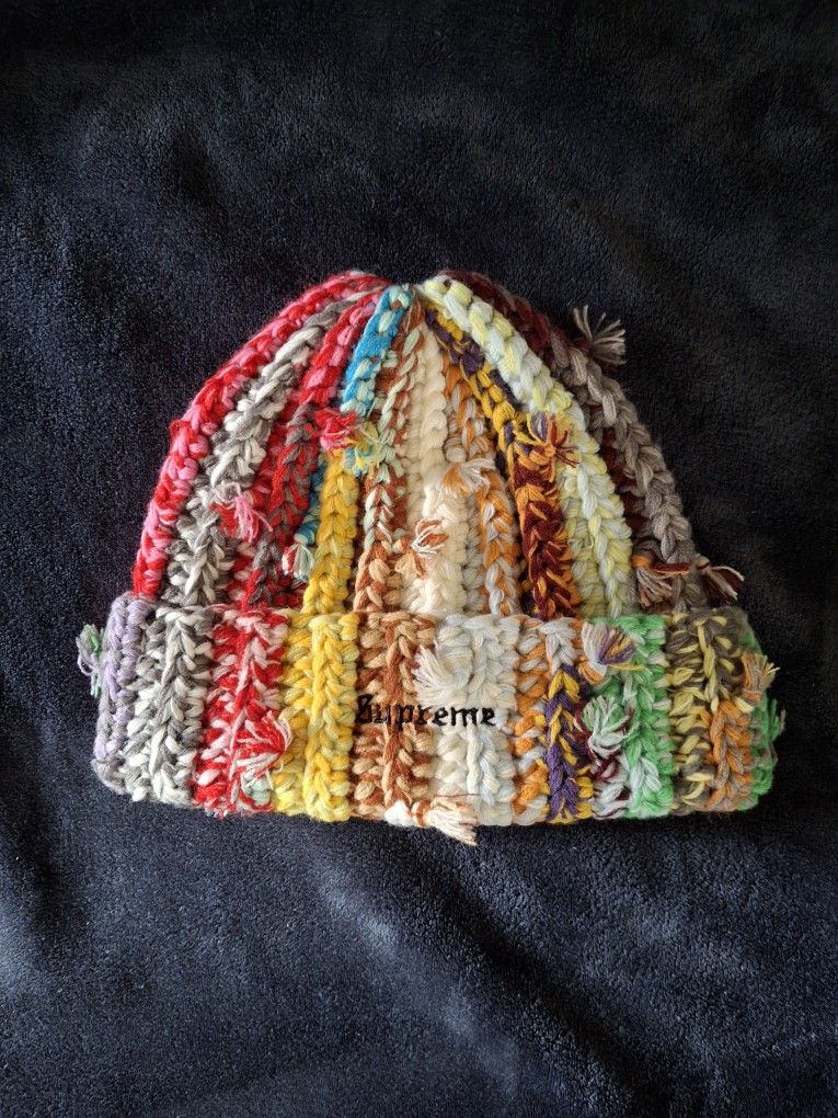 Supreme Hand Tie Beanie 