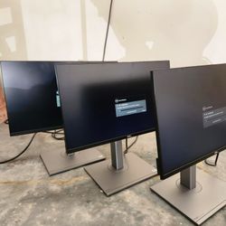 3 DELL P2419H Monitors