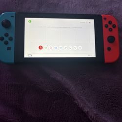 Nintendo Switch 