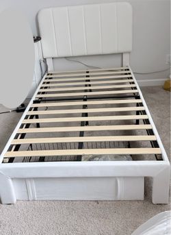 Size twin with mattress