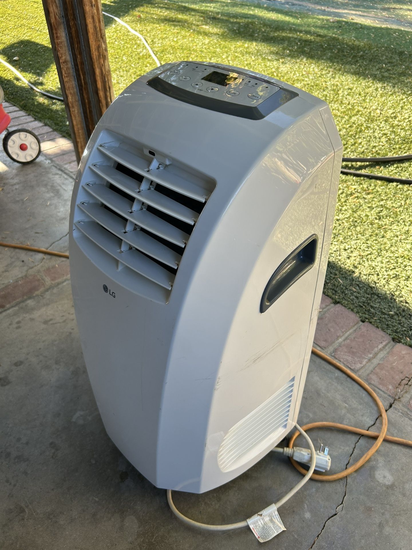 LG Portable Air Conditioner