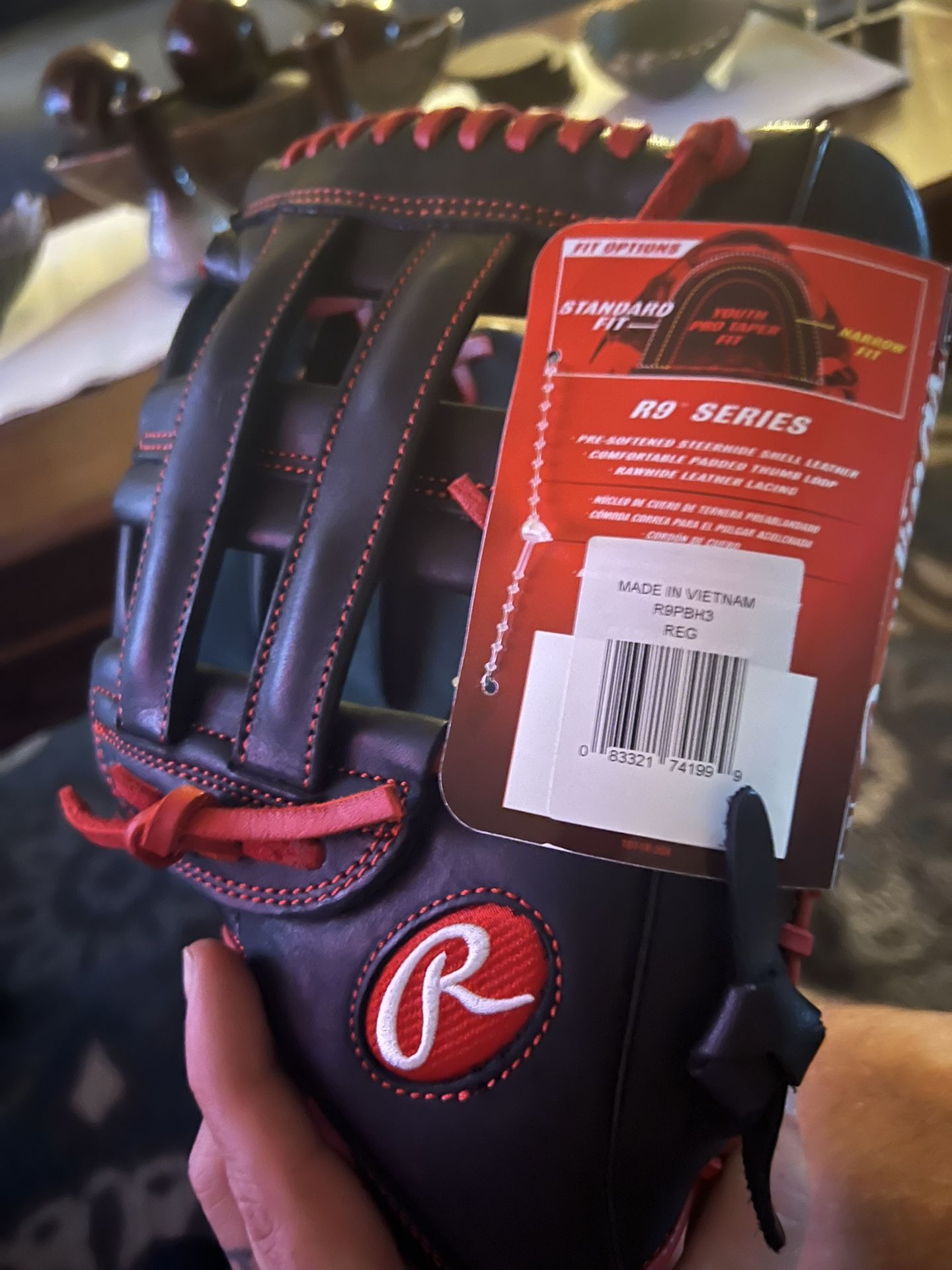 Baseball glove brand new Rawlings