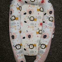 Baby lounger Pillow