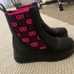 Gucci  Fuschia Rain Leather Boots