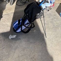 Kids X7 Golf Set Like New 