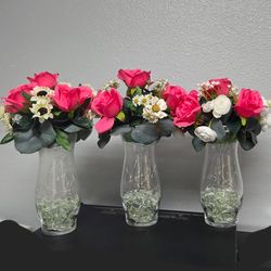 I have 4 of this Arrangements with lights on the bottom...like new used only once for a baby shower...