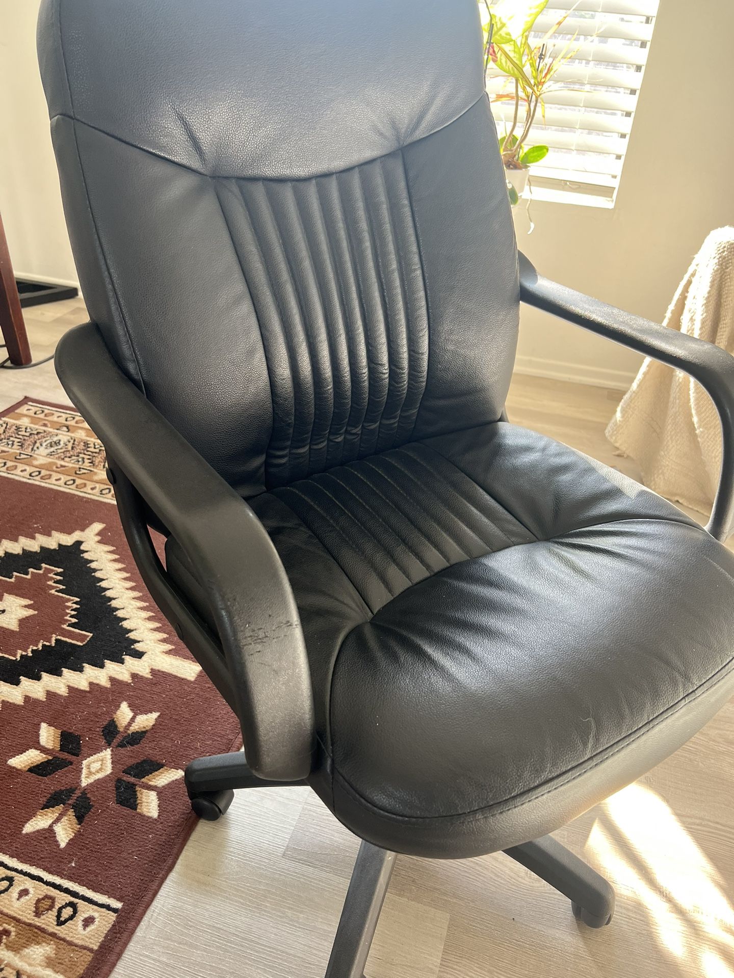 Office Chair on Wheels 