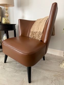 Mid-Century Modern Cognac Brown Accent Chair – Sculptural Wingback