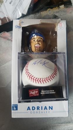 Dodgers adrian Gonzalez autograph with bobblehead