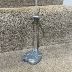 Ever After High Doll Stand Silver Grey   Base Clear Column Clear  2012