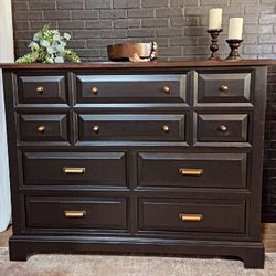 Black Wide Dresser