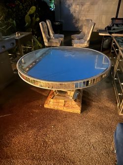 Dinning Table Mirrored