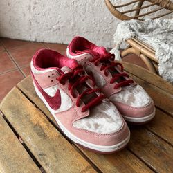 STRANGE LOVE Nike Sb Dunks *RARE*