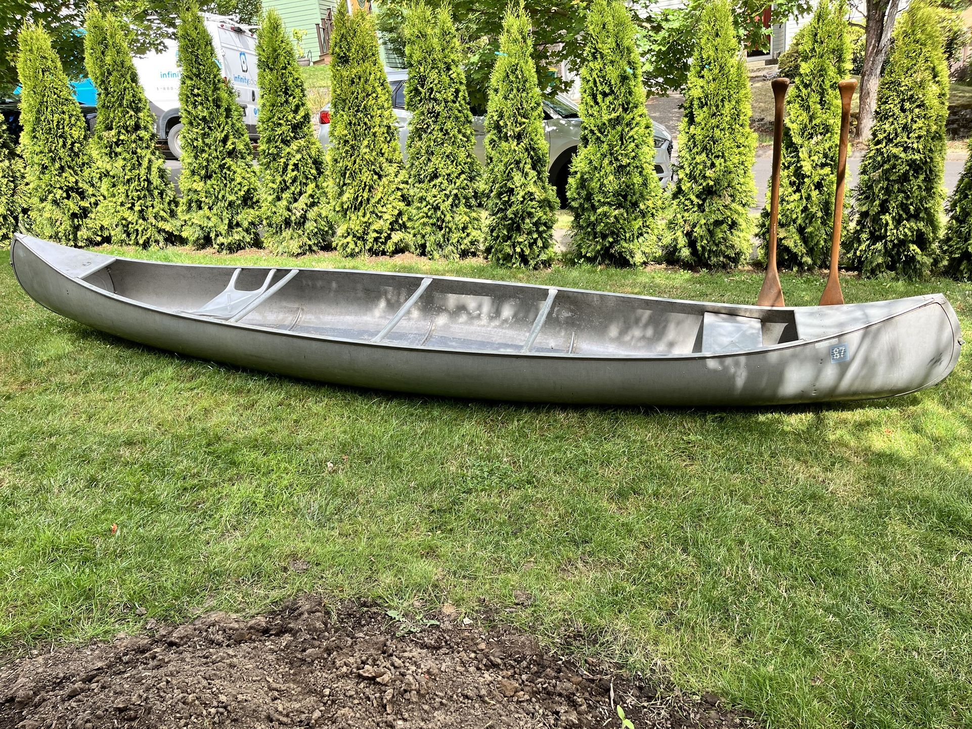 Grumman 17 ft. Aluminum Canoe