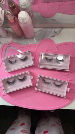 4 pack different style lashes