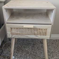 Set Of Two Night Stands 