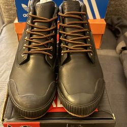 Chrome Industries Storm 425 Work Boot Leather Gum Size 11