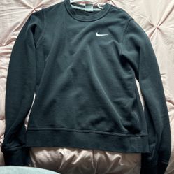 Nike Sweater 