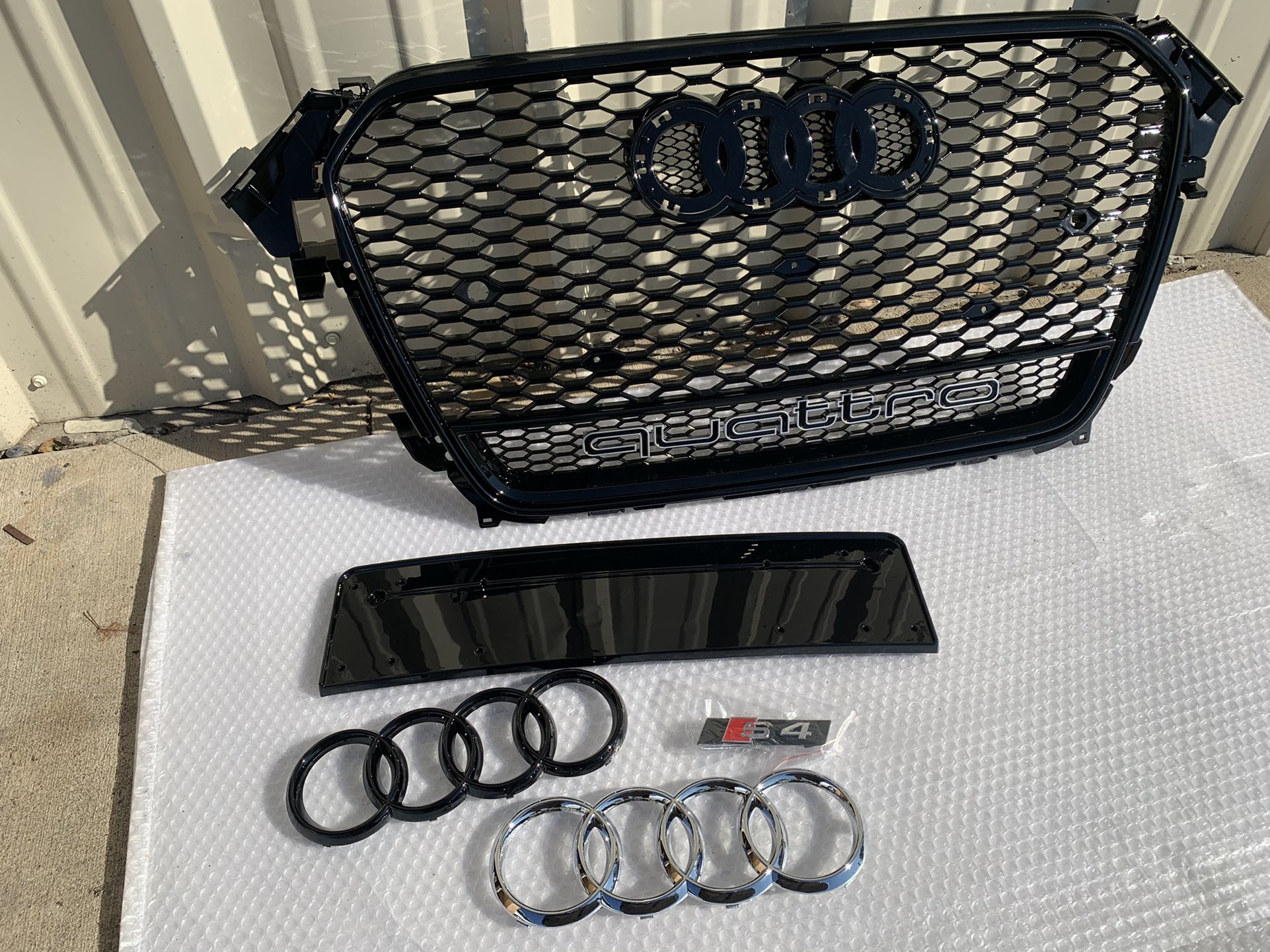 Audi S4/A4 B8.5 2013-2016 RS4 Style Honeycomb Quattro Grill