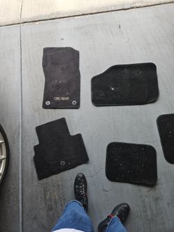 Infiniti Q50 black mats