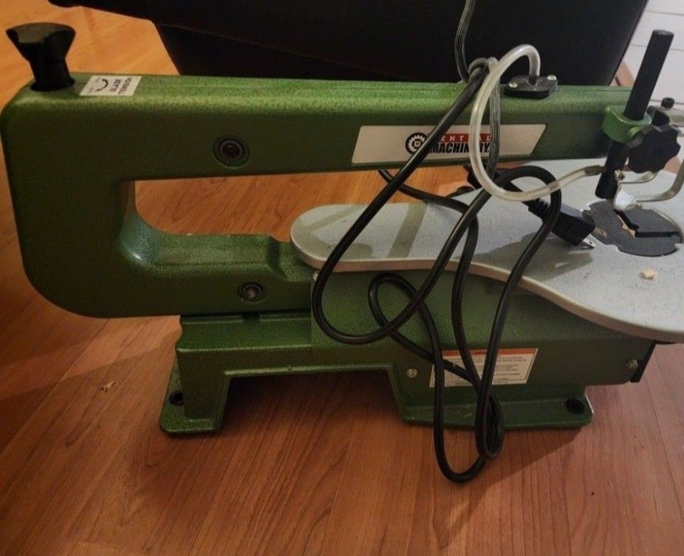 Central Machinery Scroll Saw