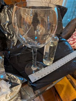 Giant novelty crystal wine glass