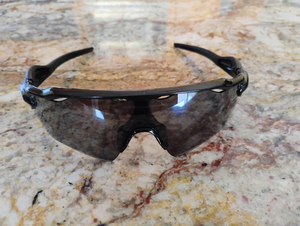 Oakley Radar Sunglasses 