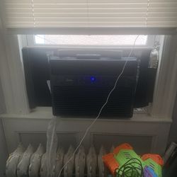 Smart AC Wall Unit 