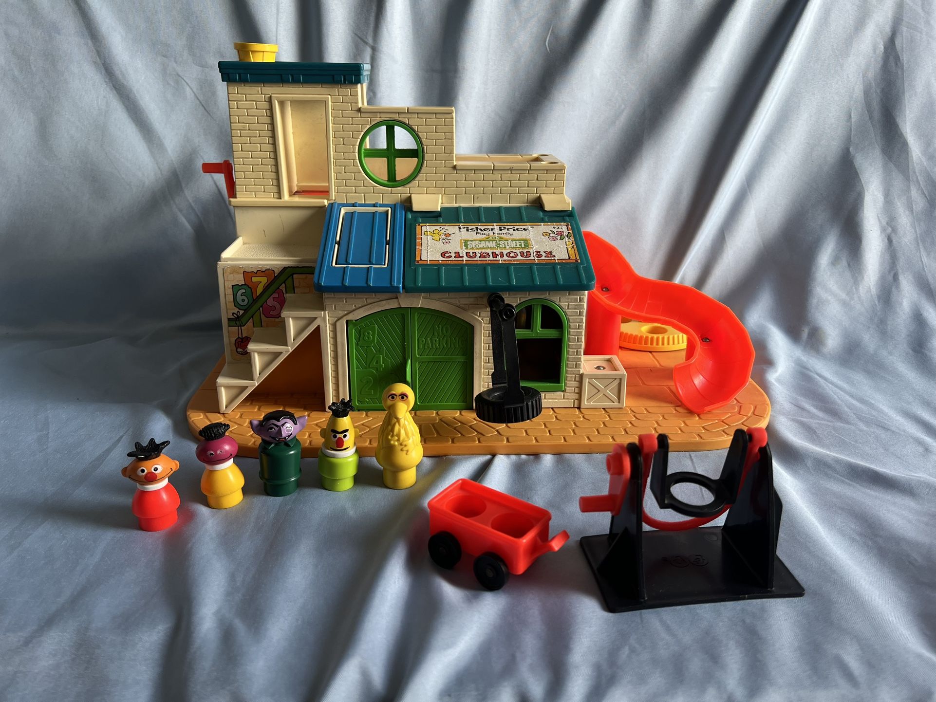 Vintage Fisher Price Sesame Street Clubhouse