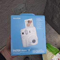Fujifilm Instax Mini 12 New