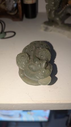Jadeite Piece .. Grade A . No Chips Or Missing Pieces .
