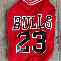 Dog Shirt Chicago Bulls NBA Size Small just $5 xox