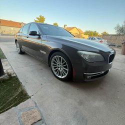 2013 BMW 750
