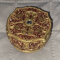 vintage-style metal jewelry trinket box