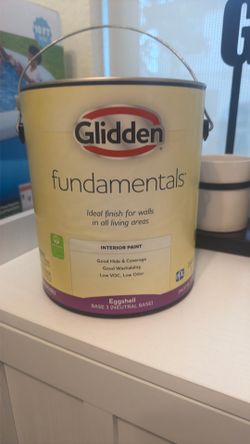 Glidden Fundamentals Eggshell Paint  Fast Dry
