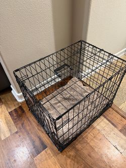 MidWest 24” iCrate Dog Crate + Crate Cover – Excellent Condition