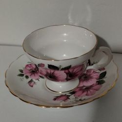 ROYAL BONE CHINA ENGLAND PORCELAIN TEA CUP - SAUCER PLATE SET 