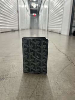 Luxury cardholders