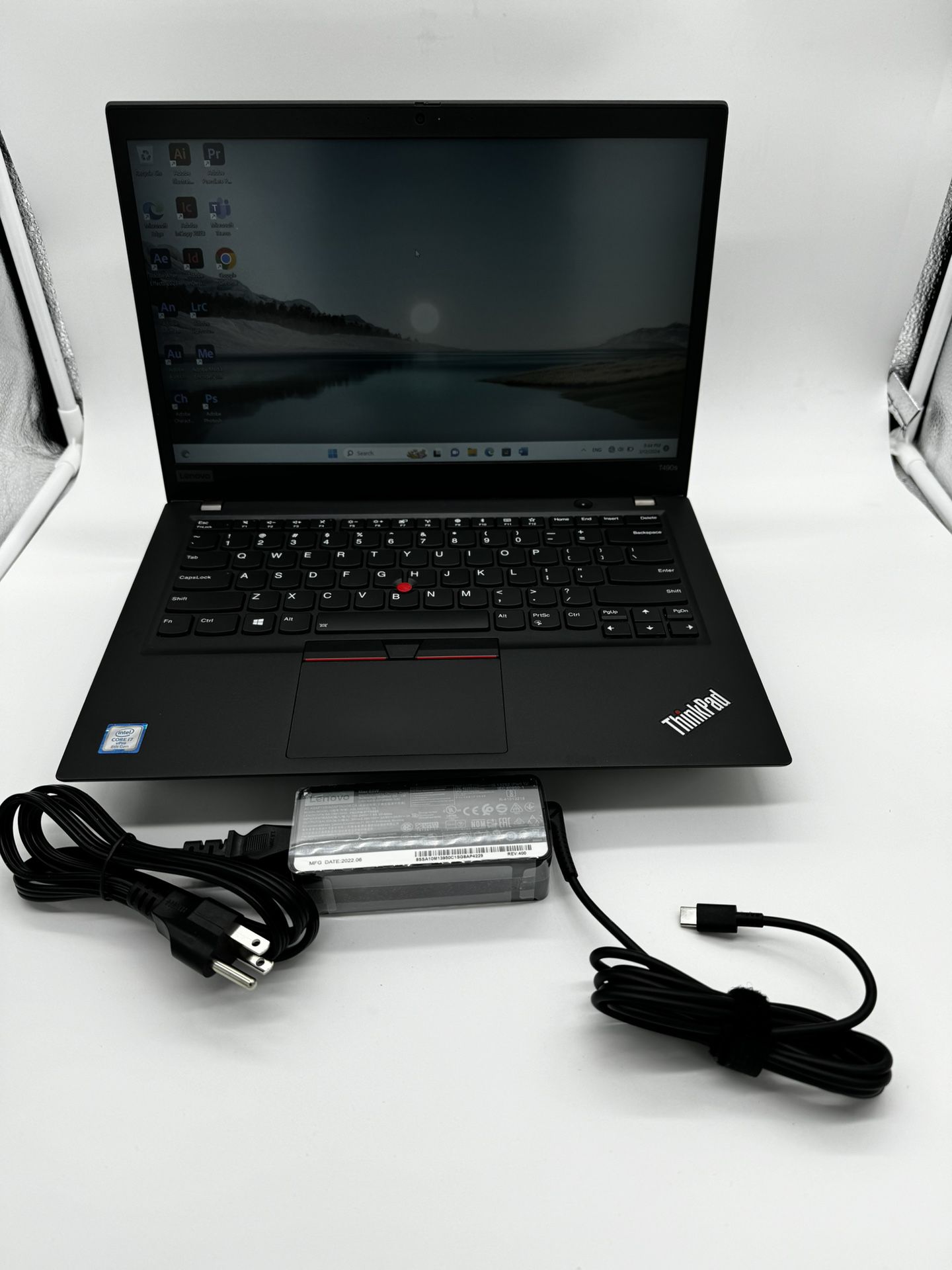 Lenovo ThinkPad T490s Laptop i7-8565u 2.11Ghz 16GB RAM 256GB SSD 14" windows 11 pro +++ Microsoft office 2023 fully activate , adobe photoshop suite m