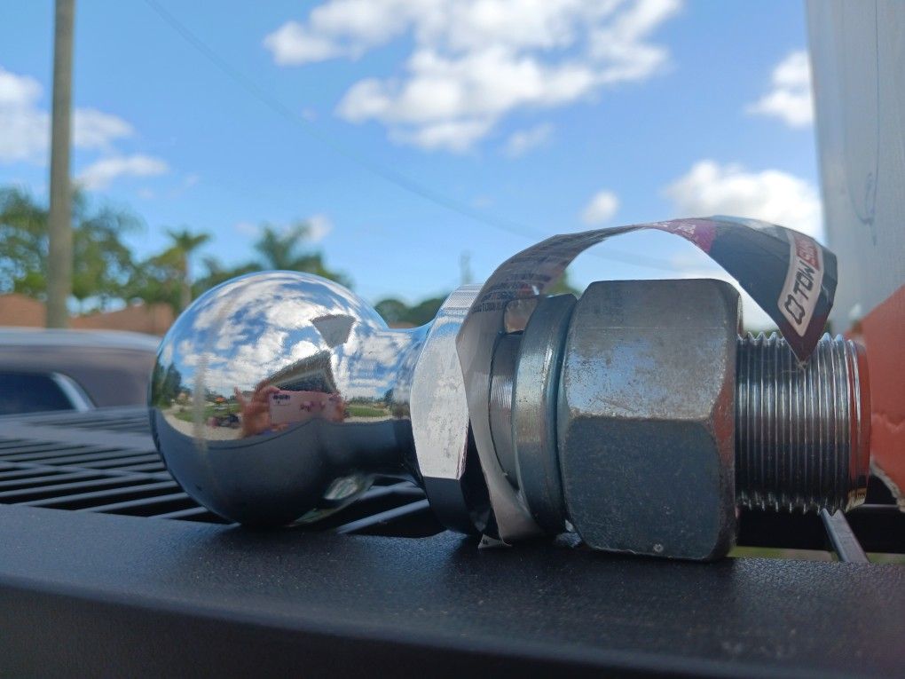 Hitch Ball 10,000 Lb 2-5/16" Ball