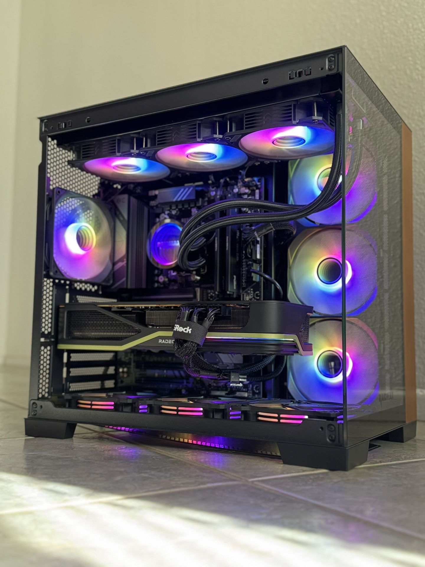 Raidmax Infinita i600 Wood Gaming PC ~ Ryzen 7 7700X + RX 6950 XT 16GB OC