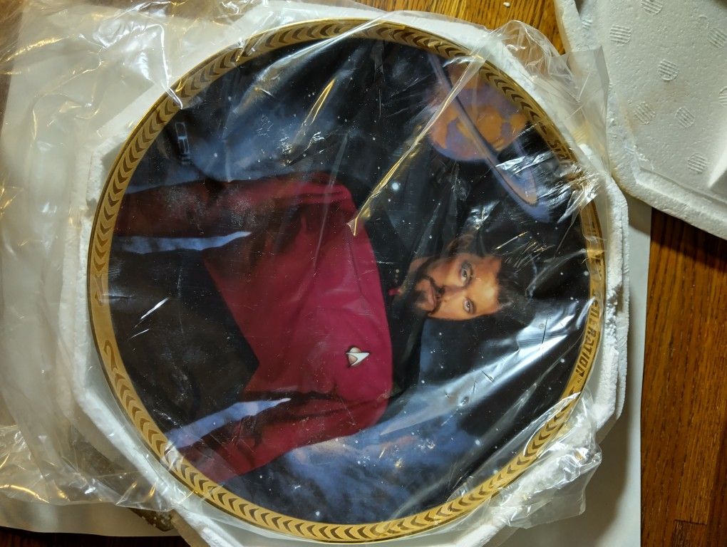 Porcelain Star Trek Collectors Please