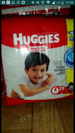 HUGGIES SIZE 4