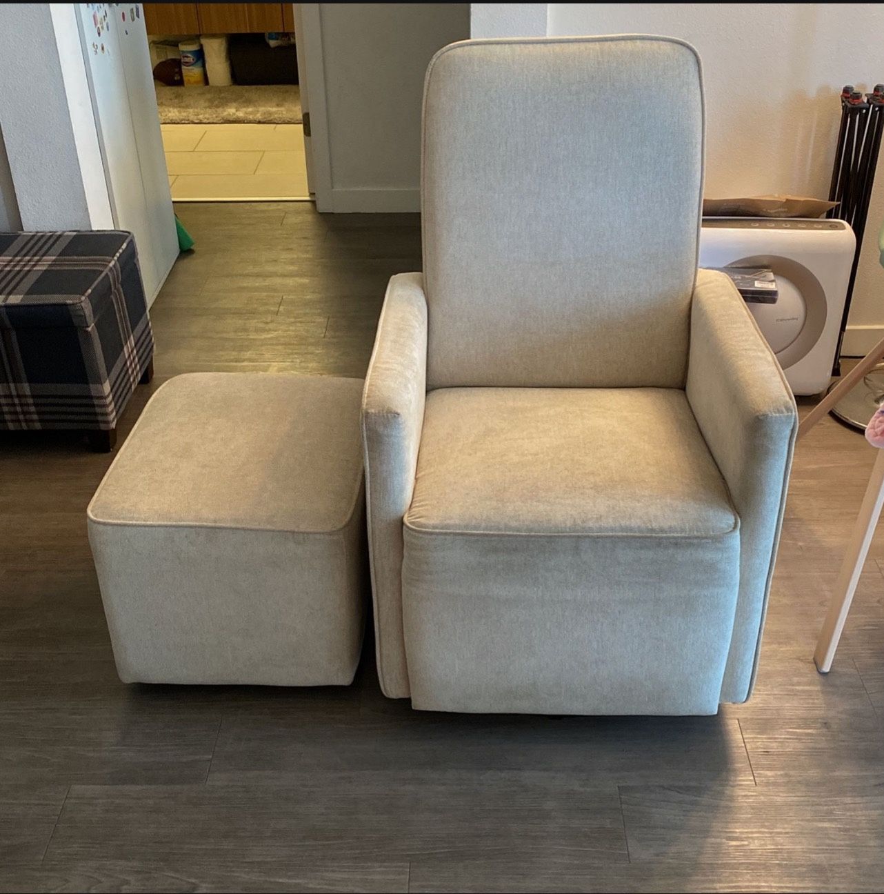 Rocking Chair/Glider with Gliding Ottoman