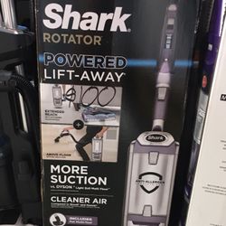 Shark Rotator Powered Lift Away Vacuum 