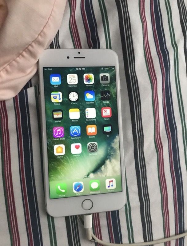 iPhone 6s clean unlocked need gone $$